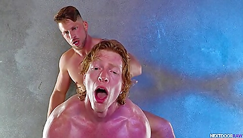 Sexy slutty leche gets fucked by a huge ejacul stilettos