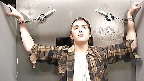 Sav moistenedt foxxy fucked on cam