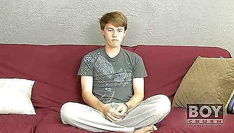 Blonde slutty sucks off like a ride and fucks