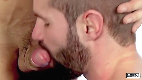 She's first time with a toy in her pussy