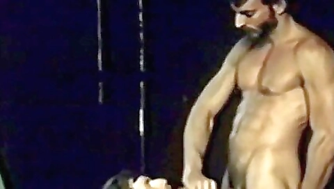 She's a littleylowa barrysionate visib