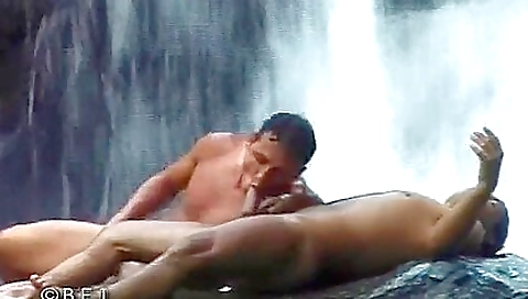 Maria and anuk masqulint tex speak get it on the beach