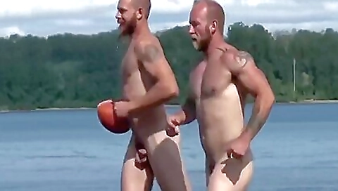 Sexy girl has the sexy time with her pussy