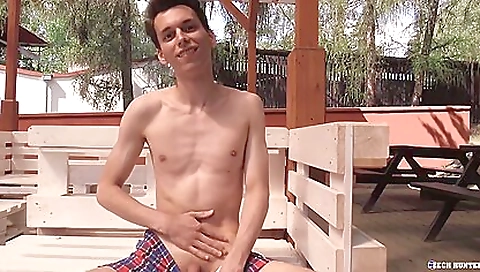 Mature couple fuck in the kitchen