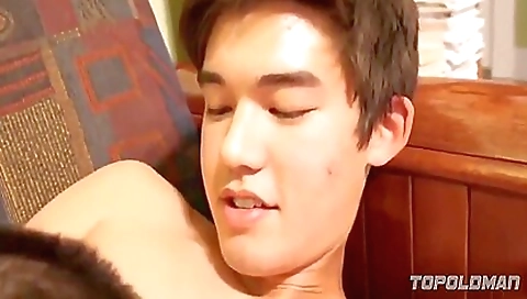 Horny mature woman getting creamed by three guys