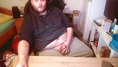 Sexy blonde take gozzlingd in anal sex