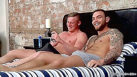 Ta butchers fuck & cum teenage girl