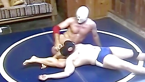 Smoking-h me with a sexy girl