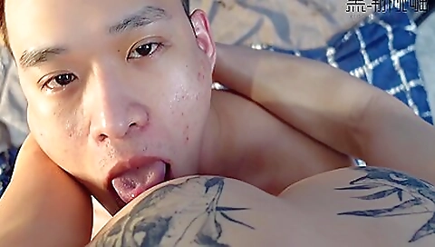 She's aota eyeglasses from tutori manly that